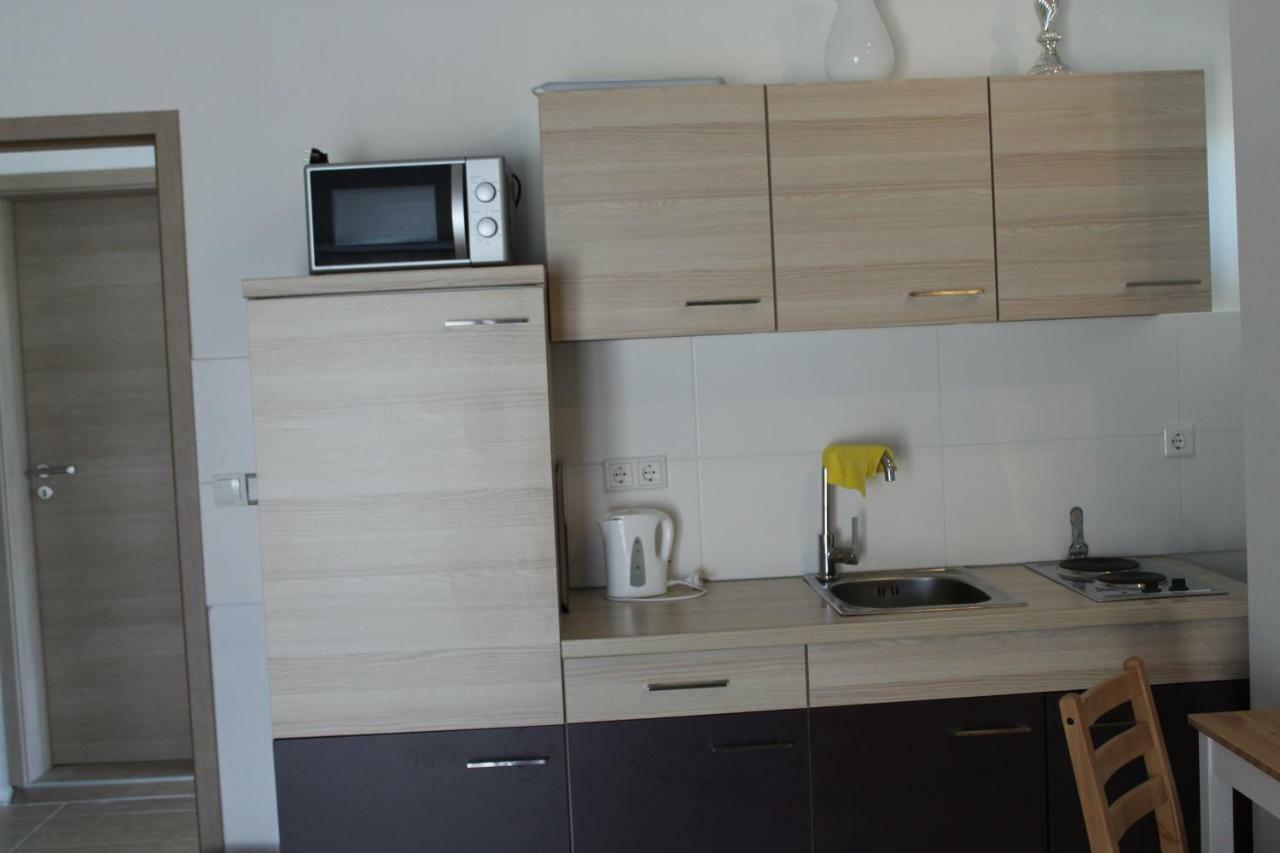 Apartment Ivan Malinska Buitenkant foto